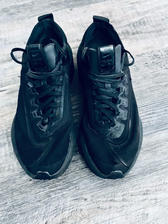 Nike Other - Nike Men's All-Black Low-Profile Athletic Trainers